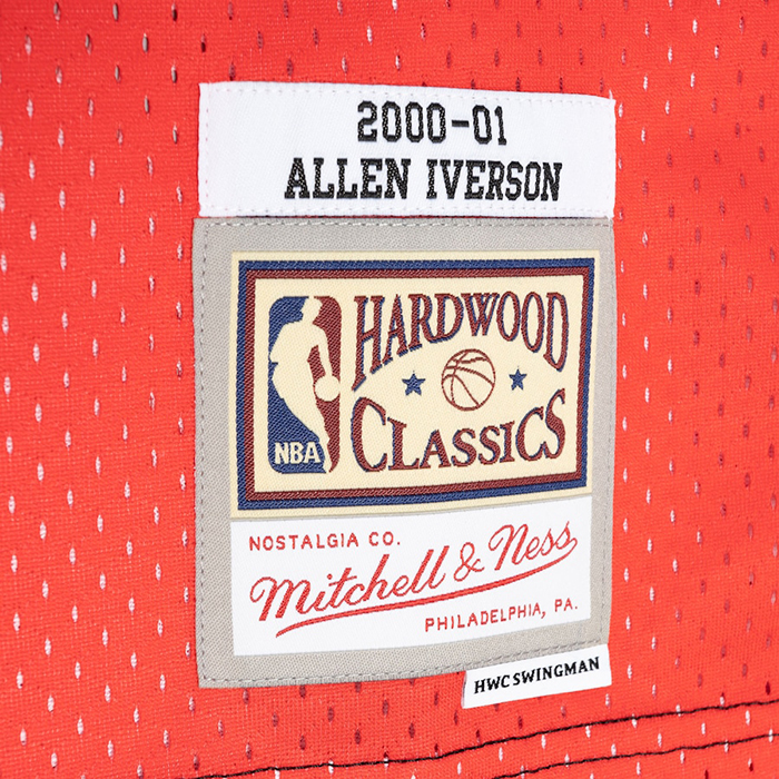 Camiseta Philadelphia 76ers Allen Iverson NO 3 Mitchell & Ness 2000-01  Negro Rojo
